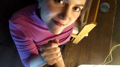 Kinaandan nga Russian nga home porn nga adunay dick plot ug maayo nga lawom nga gulp